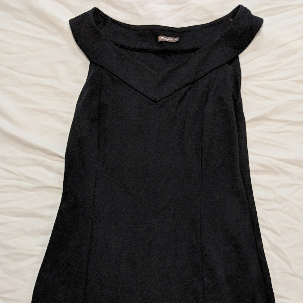 J. McLaughlin Stretch Black V-neck Cocktail Dress